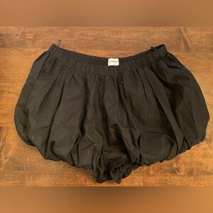 Sunday Best Soufflé Poplin Short